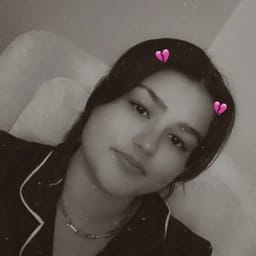 SarahWest87