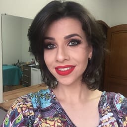 paula_toth