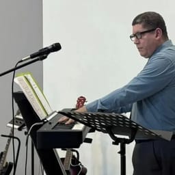 JeinerSalazar74