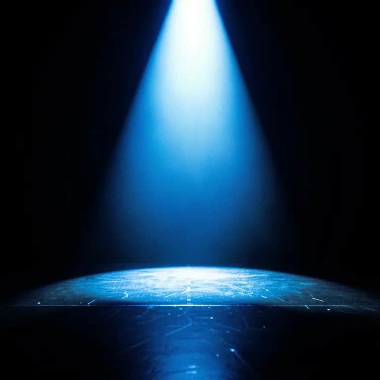 CENTER OF THE FRAME - NOCTURN