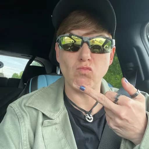 KICKIN’ MUST LISTEN!